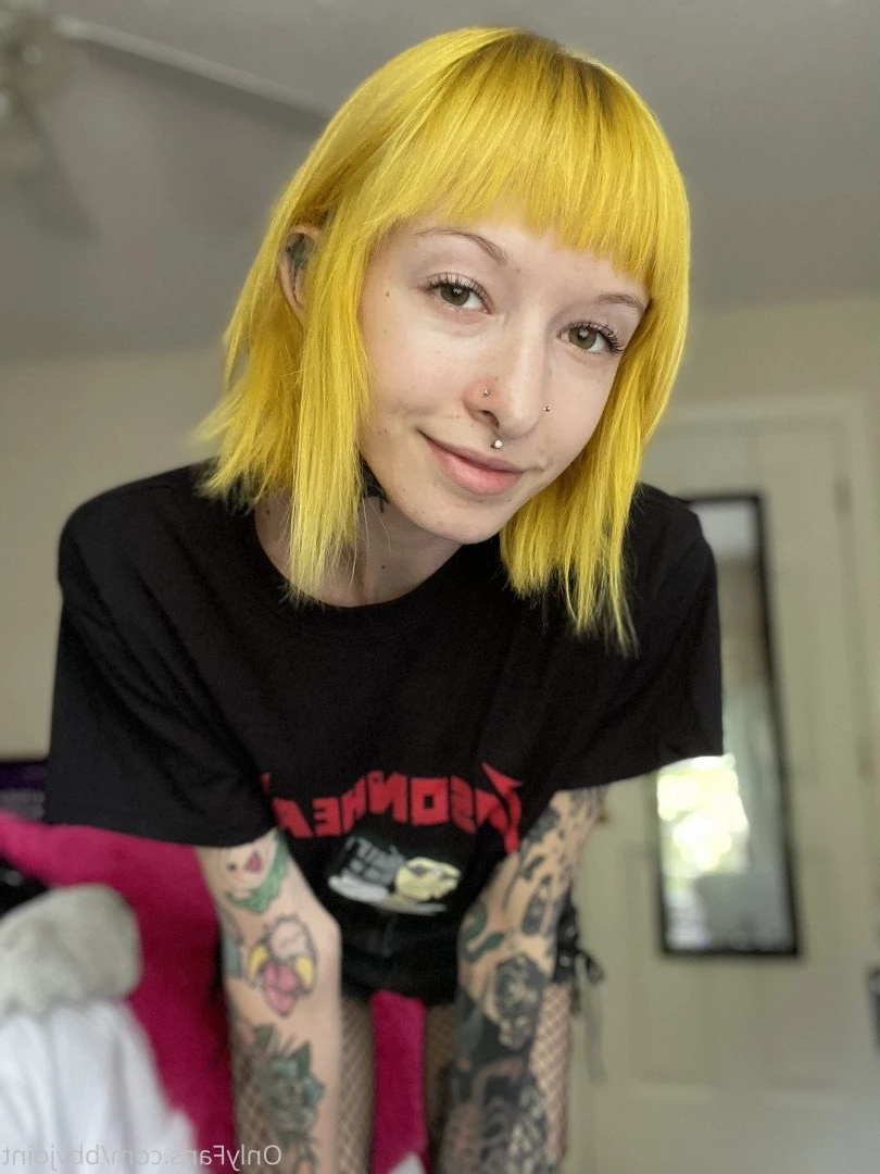sunshine [ sadlittlesun ] Onlyfans leaked photo 2789541 on Hotleaks.tv