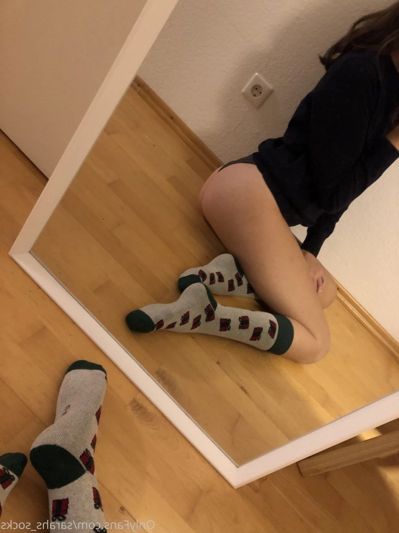 Sarahs_fetish_world [ sarahs_socks ] Onlyfans leaked photo 2863584 on Hotleaks.tv