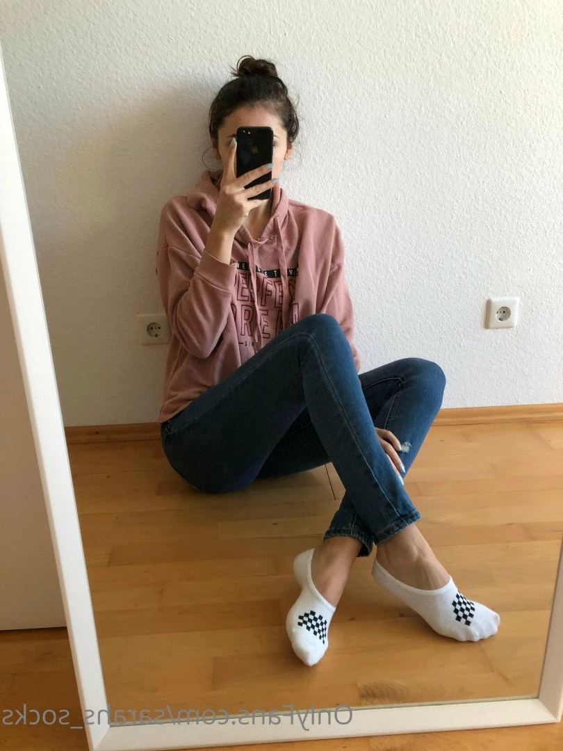 Sarahs_fetish_world [ sarahs_socks ] Onlyfans leaked photo 2864352 on Hotleaks.tv