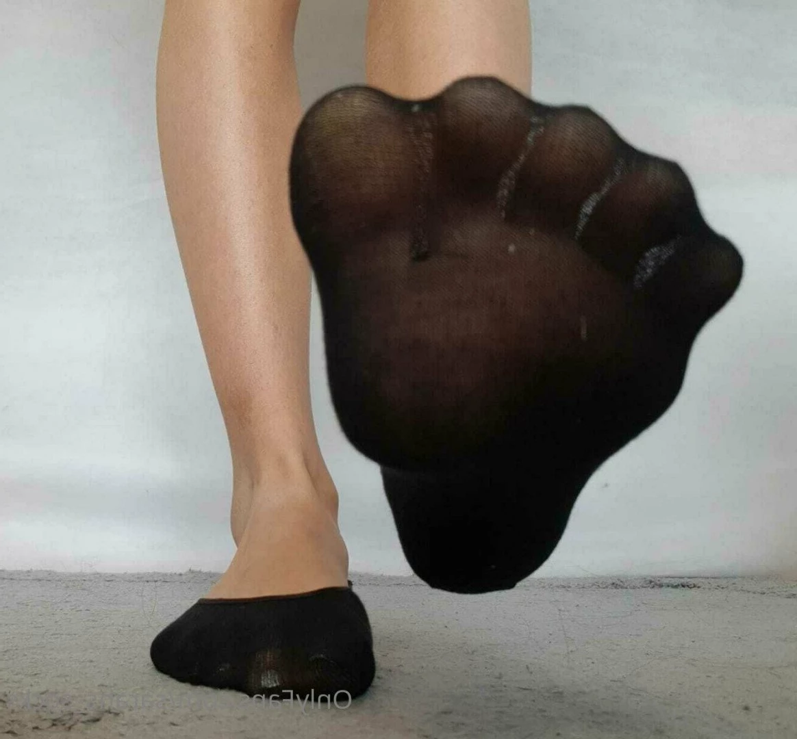 Sarahs_fetish_world [ sarahs_socks ] Onlyfans leaked photo 2865876 on Hotleaks.tv