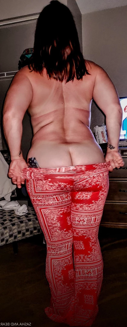 Sasha &amp; Bear [ sashaandbear ] Onlyfans leaked photo 7443882 on Hotleaks.tv