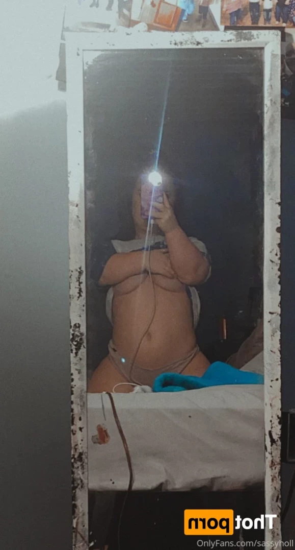 Holly [ sassyholly ] Onlyfans leaked photo 10944453 on Hotleaks.tv