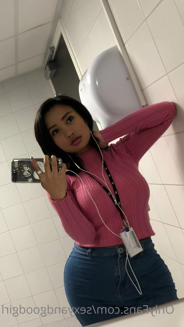 sexyandgoodgirl Onlyfans leaked photo 2799025 on Hotleaks.tv