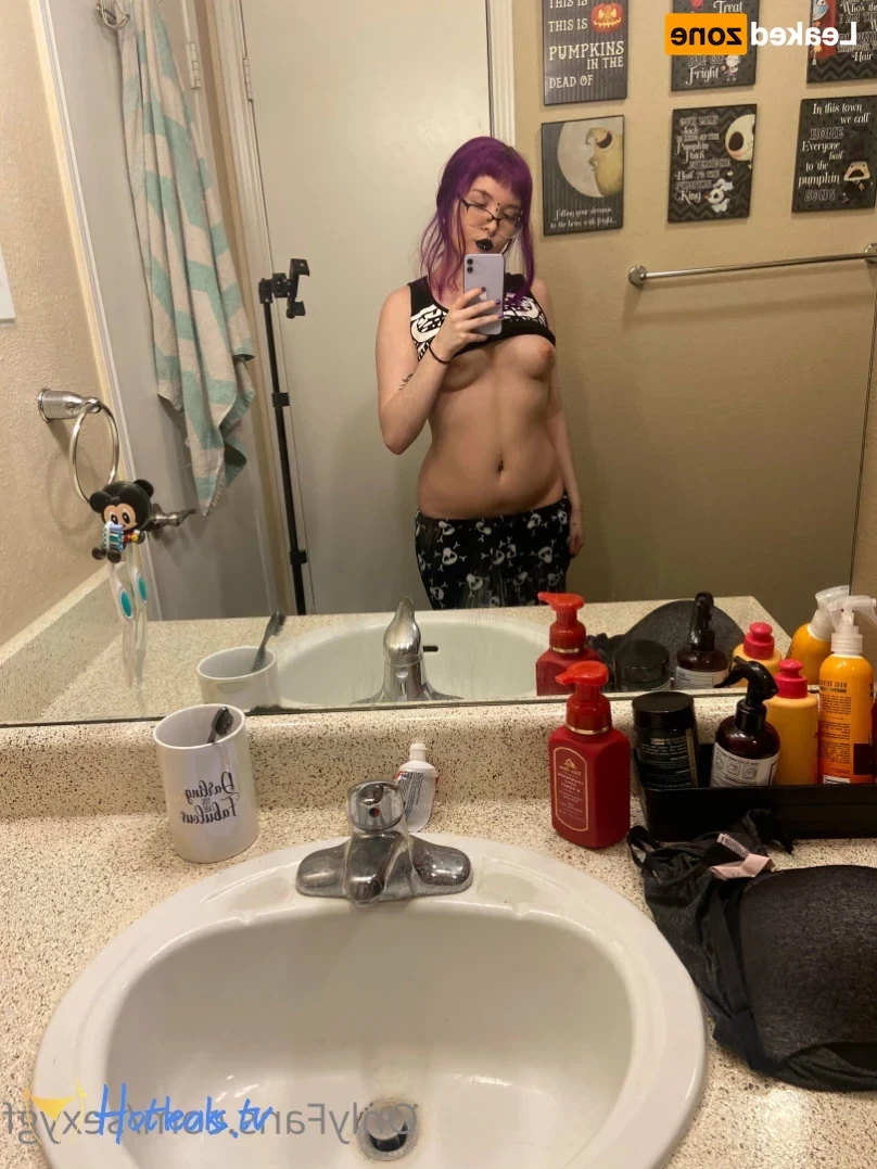 zombie [ sexygf ] Onlyfans leaked photo 14164645 on Hotleaks.tv