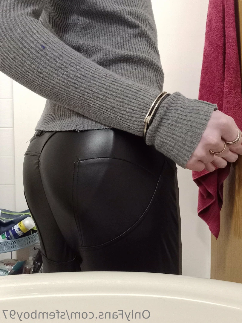 Shy_femboy97 [ sfemboy97 ] Onlyfans leaked photo 9249285 on Hotleaks.tv