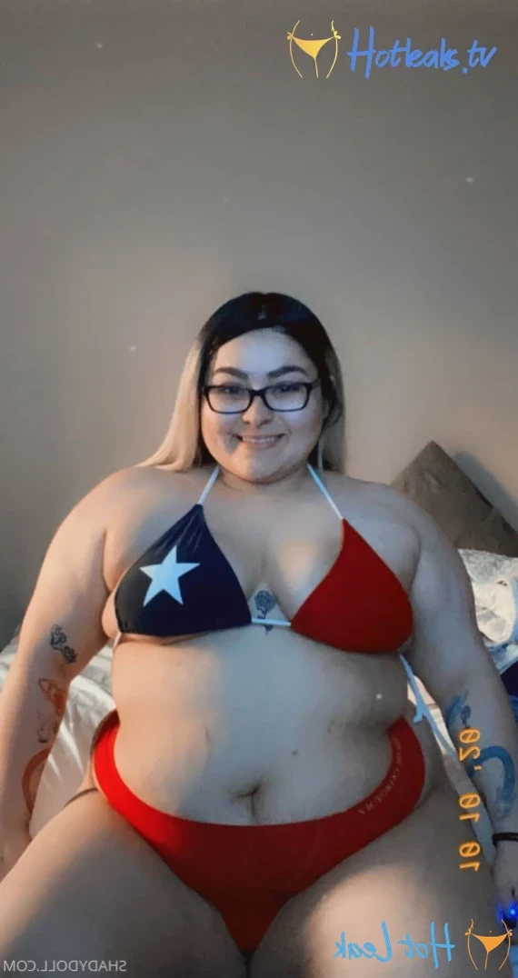 𝐋𝐚𝐭𝐢𝐧𝐚 𝐆𝐚𝐦𝐞𝐫 𝐧𝐞𝐞𝐝𝐬 𝐝*𝐜𝐤 🎮👸🏻💦 [ shadydoll ] Onlyfans leaked photo 11044181 on Hotleaks.tv