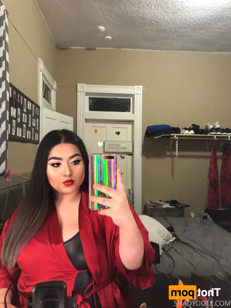 𝐋𝐚𝐭𝐢𝐧𝐚 𝐆𝐚𝐦𝐞𝐫 𝐧𝐞𝐞𝐝𝐬 𝐝*𝐜𝐤 🎮👸🏻💦 [ shadydoll ] Onlyfans leaked photo 13149504 on Hotleaks.tv