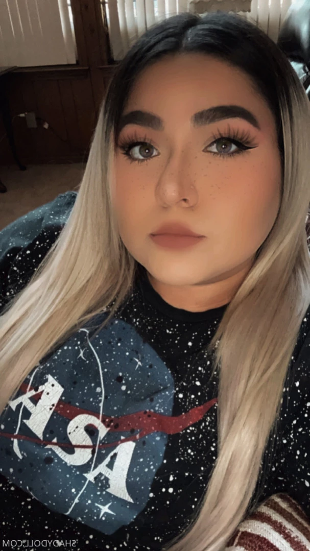 𝐋𝐚𝐭𝐢𝐧𝐚 𝐆𝐚𝐦𝐞𝐫 𝐧𝐞𝐞𝐝𝐬 𝐝*𝐜𝐤 🎮👸🏻💦 [ shadydoll ] Onlyfans leaked photo 13242704 on Hotleaks.tv
