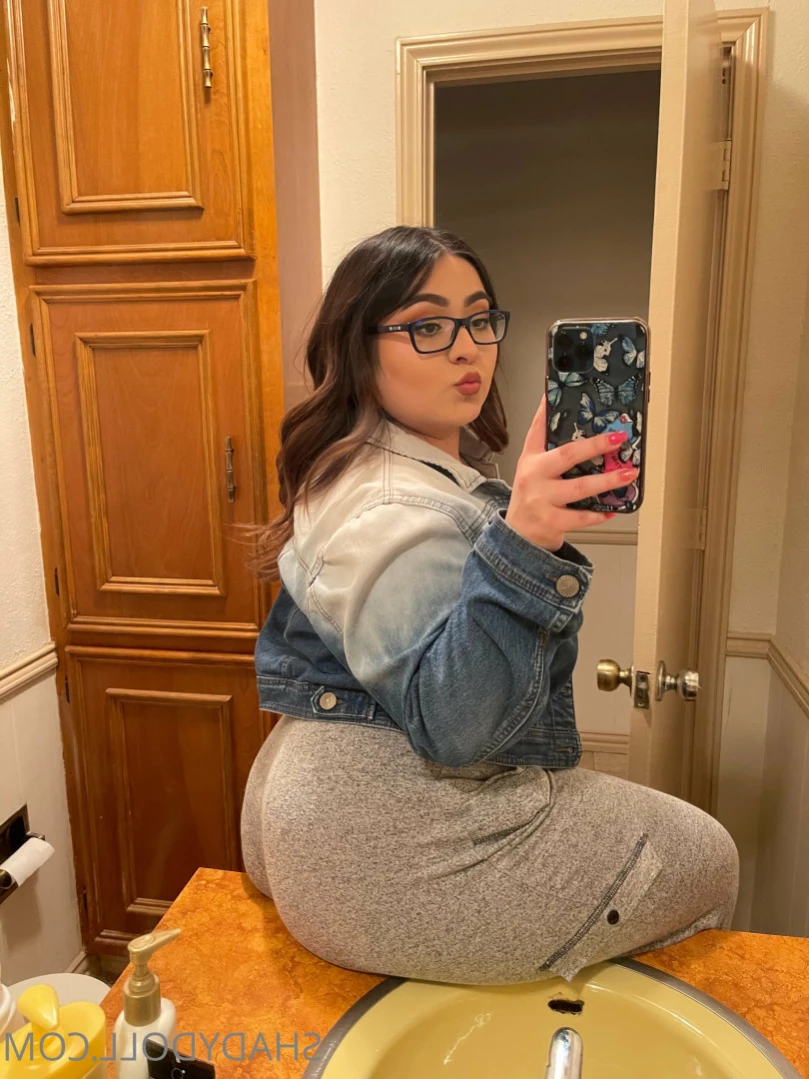 𝐋𝐚𝐭𝐢𝐧𝐚 𝐆𝐚𝐦𝐞𝐫 𝐧𝐞𝐞𝐝𝐬 𝐝*𝐜𝐤 🎮👸🏻💦 [ shadydoll ] Onlyfans leaked photo 14167433 on Hotleaks.tv