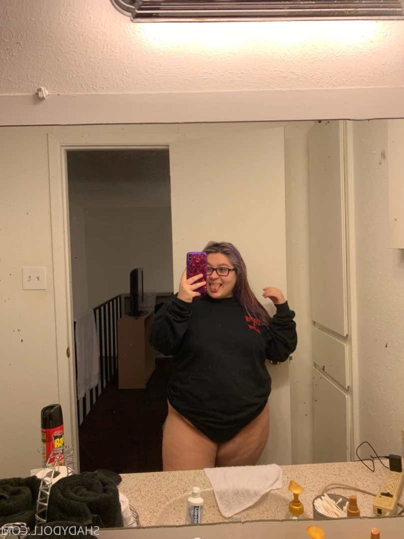 𝐋𝐚𝐭𝐢𝐧𝐚 𝐆𝐚𝐦𝐞𝐫 𝐧𝐞𝐞𝐝𝐬 𝐝*𝐜𝐤 🎮👸🏻💦 [ shadydoll ] Onlyfans leaked photo 15469606 on Hotleaks.tv