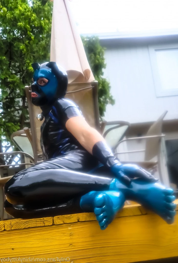 Latex Kitty Boy [ shinykittyboy ] Onlyfans leaked photo 2977928 on Hotleaks.tv