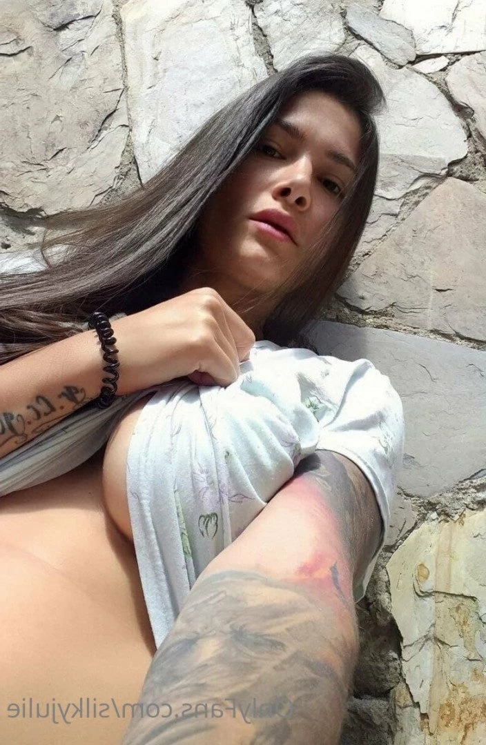 Silky Julie [ silkyjulie ] Onlyfans leaked photo 2743752 on Hotleaks.tv