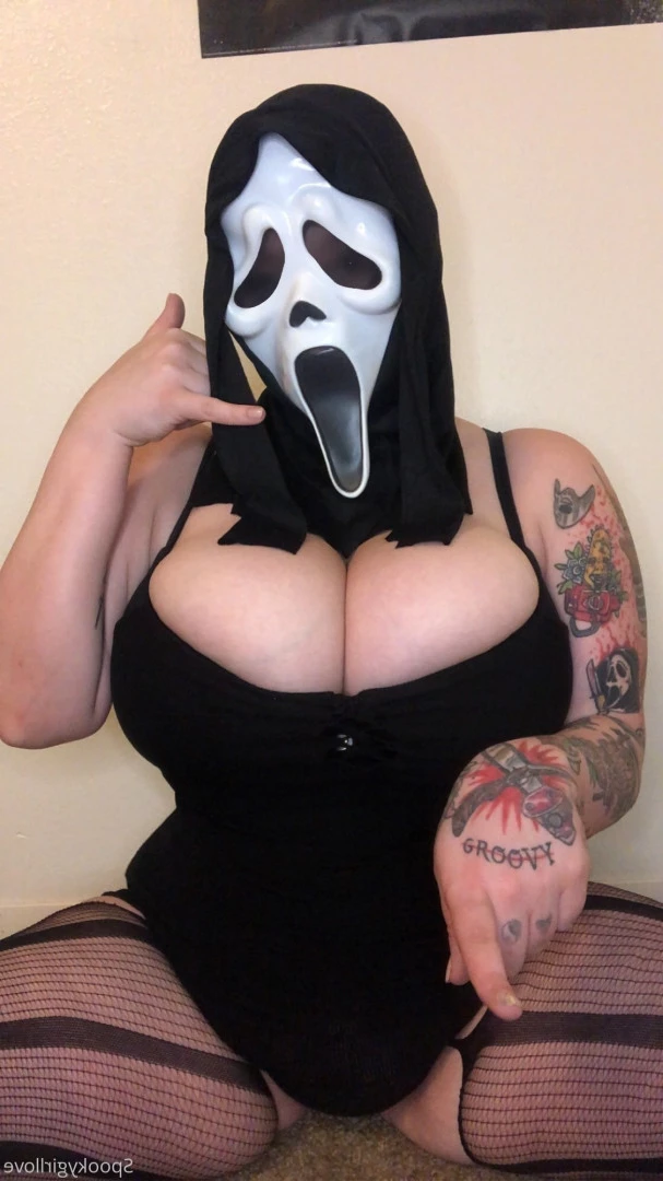 Spooky Carli [ spookygirllove ] Onlyfans leaked photo 7668807 on Hotleaks.tv