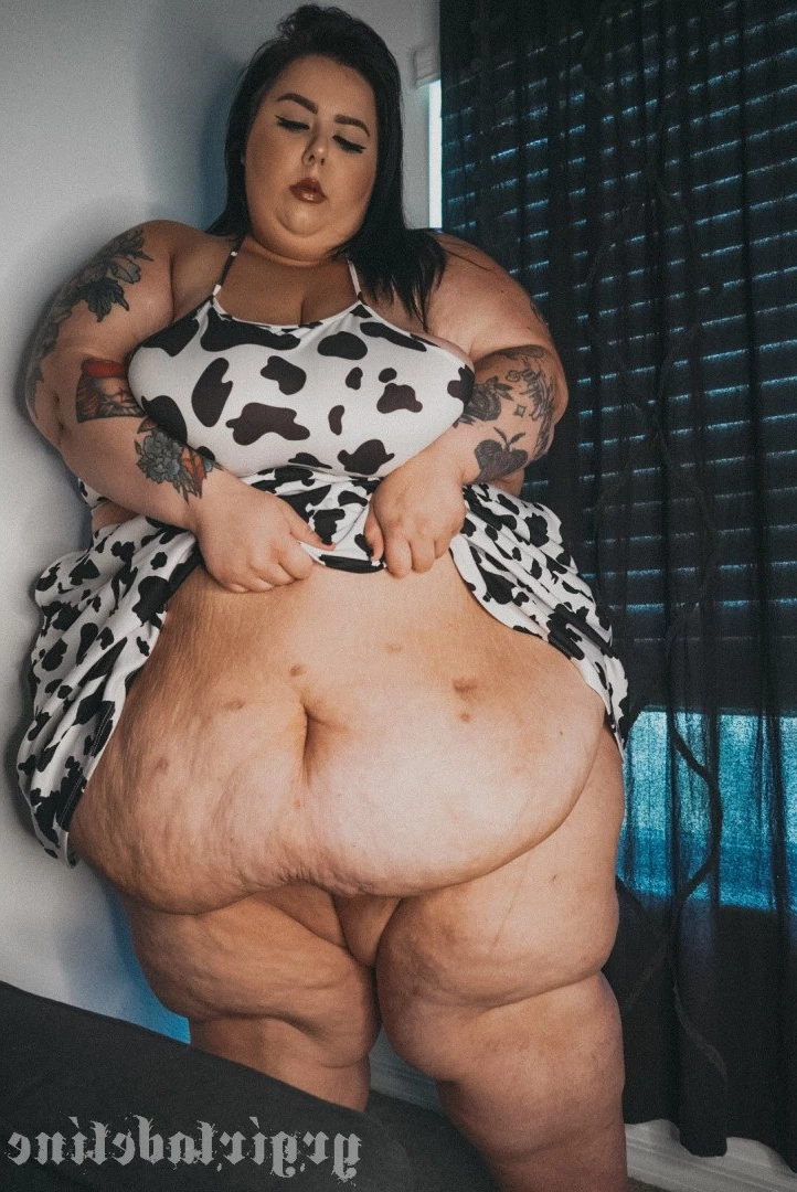 𝖆 𝖉 𝖊 𝖑 𝖎 𝖓 𝖊 [ ssbbwadeline ] Onlyfans leaked photo 2718318 on Hotleaks.tv