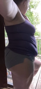 2946178
