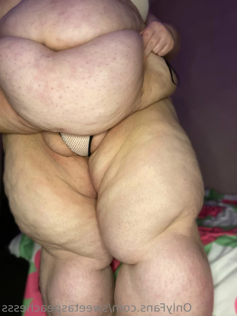 Sweet As Peaches [ sweetaspeachesss ] Onlyfans leaked photo 15338070 on Hotleaks.tv