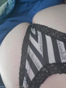 5668832