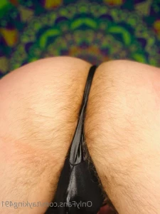 2702923