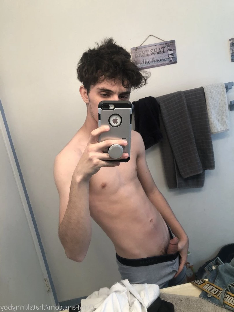 Skinny boy &lt;3 [ thatskinnyboy ] Onlyfans leaked photo 2910188 on Hotleaks.tv
