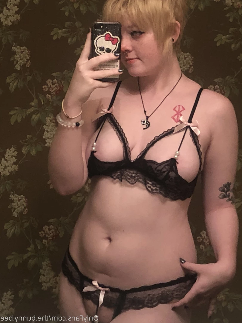 Ahri [ the.bunny.bee ] Onlyfans leaked photo 5722802 on Hotleaks.tv