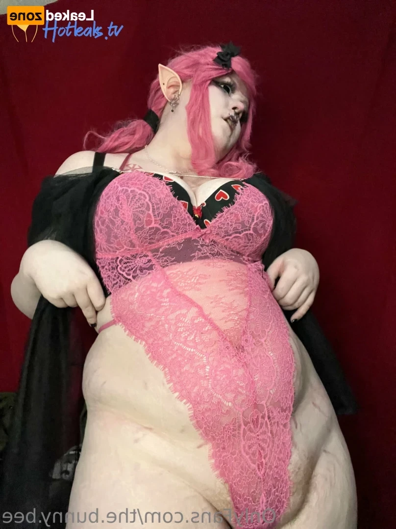 Ahri [ the.bunny.bee ] Onlyfans leaked photo 14230225 on Hotleaks.tv