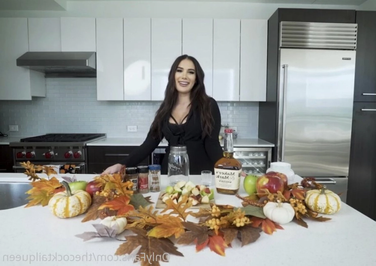 Alyssa [ thecocktailqueen ] Onlyfans leaked photo 10035978 on Hotleaks.tv