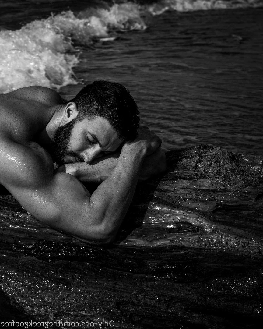TheGreekGod FREE PAGE TOP 0% CREATOR [ thegreekgodfree ] Onlyfans leaked photo 2901723 on Hotleaks.tv