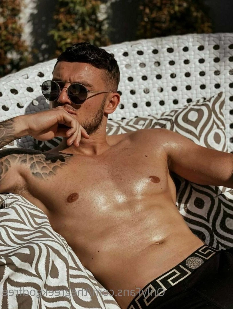 TheGreekGod FREE PAGE TOP 0% CREATOR [ thegreekgodfree ] Onlyfans leaked photo 2903019 on Hotleaks.tv