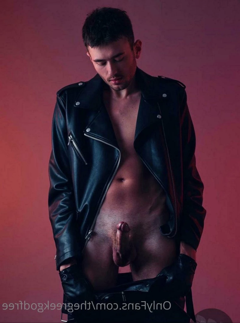 TheGreekGod FREE PAGE TOP 0% CREATOR [ thegreekgodfree ] Onlyfans leaked photo 2903644 on Hotleaks.tv