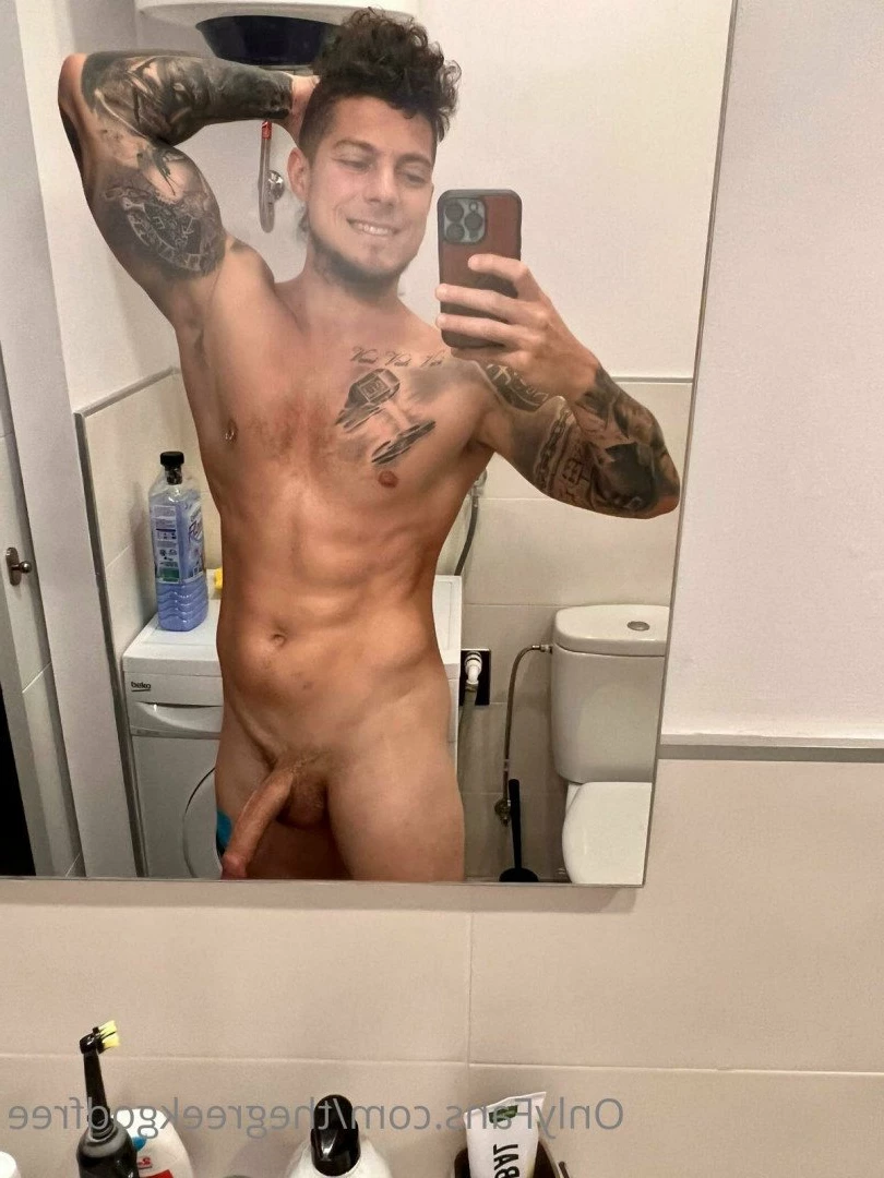TheGreekGod FREE PAGE TOP 0% CREATOR [ thegreekgodfree ] Onlyfans leaked photo 2903911 on Hotleaks.tv