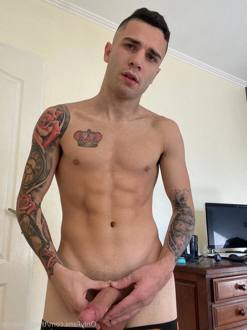 Jaky’s Free Page [ theguysworld ] Onlyfans leaked photo 2629981 on Hotleaks.tv