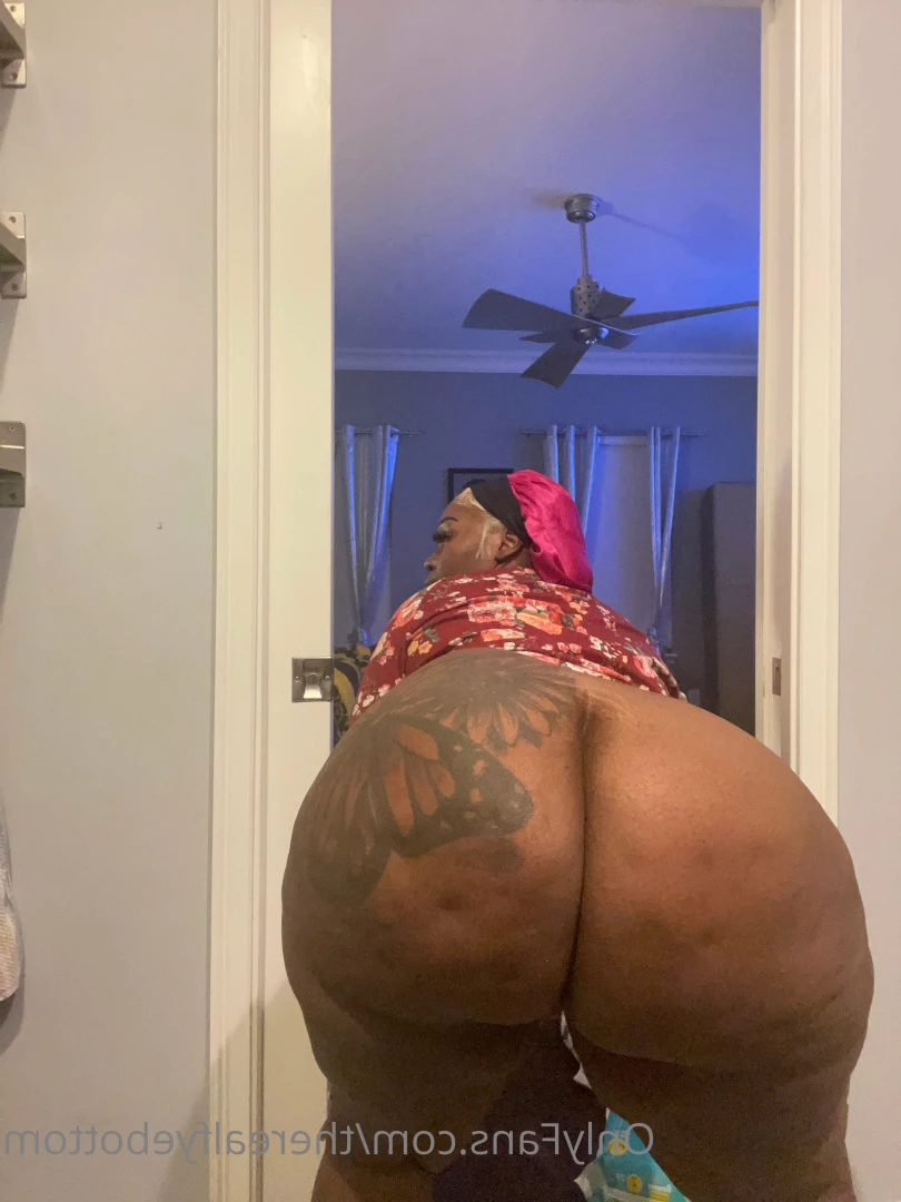 The real fyebottom [ therealfyebottom ] Onlyfans leaked photo 9133577 on Hotleaks.tv