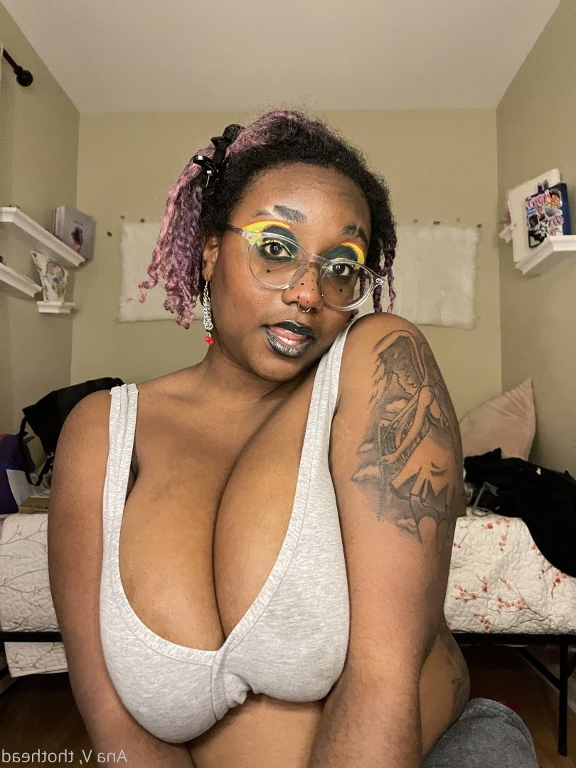 Ana V 👑 [ thothead ] Onlyfans leaked photo 2679564 on Hotleaks.tv