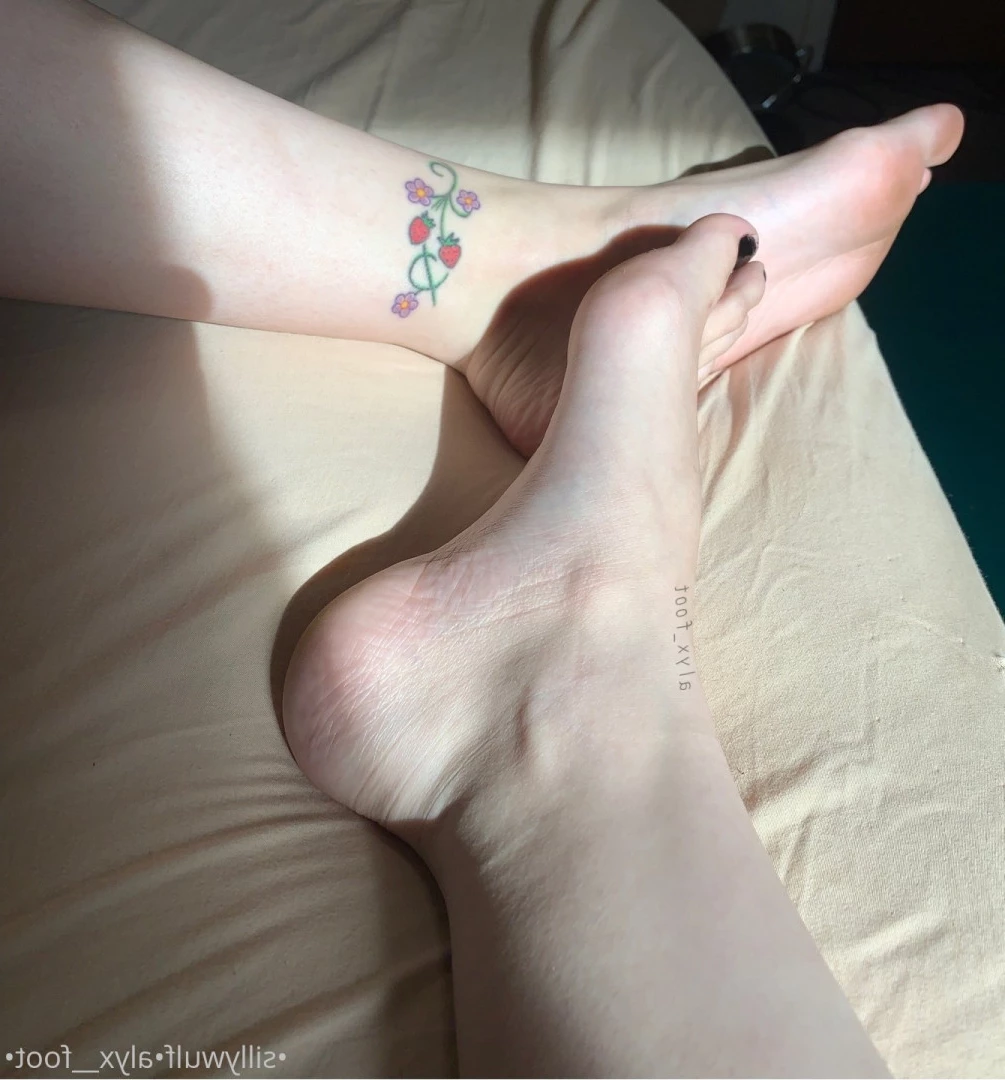 Alyx_Foot [ tinykittie ] Onlyfans leaked photo 9127299 on Hotleaks.tv