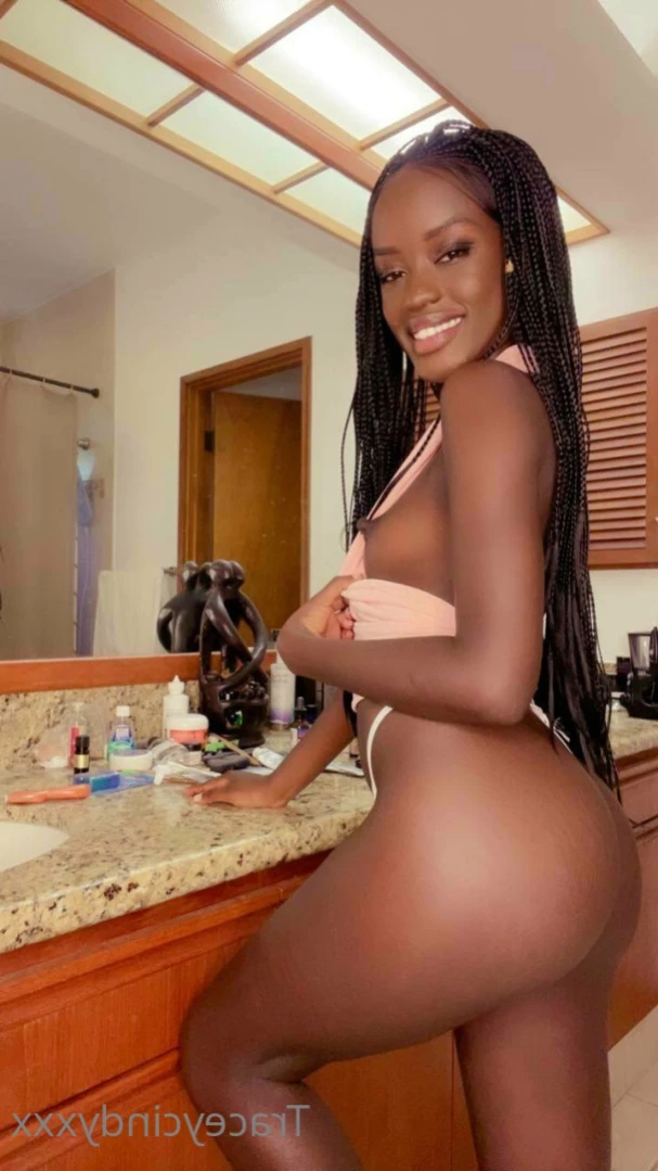 𝐘𝐎𝐔𝐑 𝐏𝐄𝐓𝐈𝐓𝐄 𝐆𝐅💝 [ traceycindyxxx ] Onlyfans leaked photo 12996465 on Hotleaks.tv