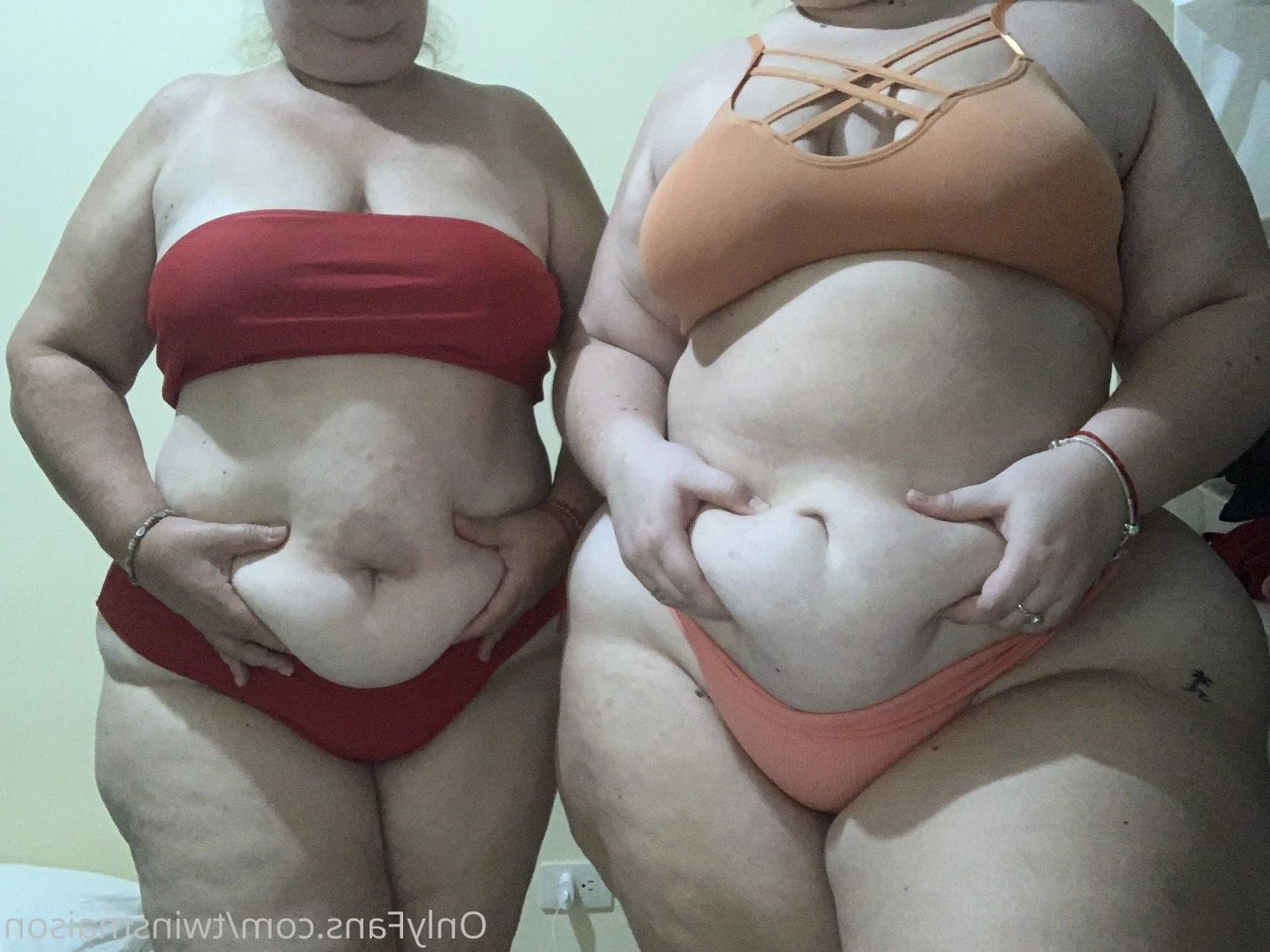 ROCIO &amp; LUCÍA MAISON [ twinsmaison ] Onlyfans leaked photo 2892030 on Hotleaks.tv