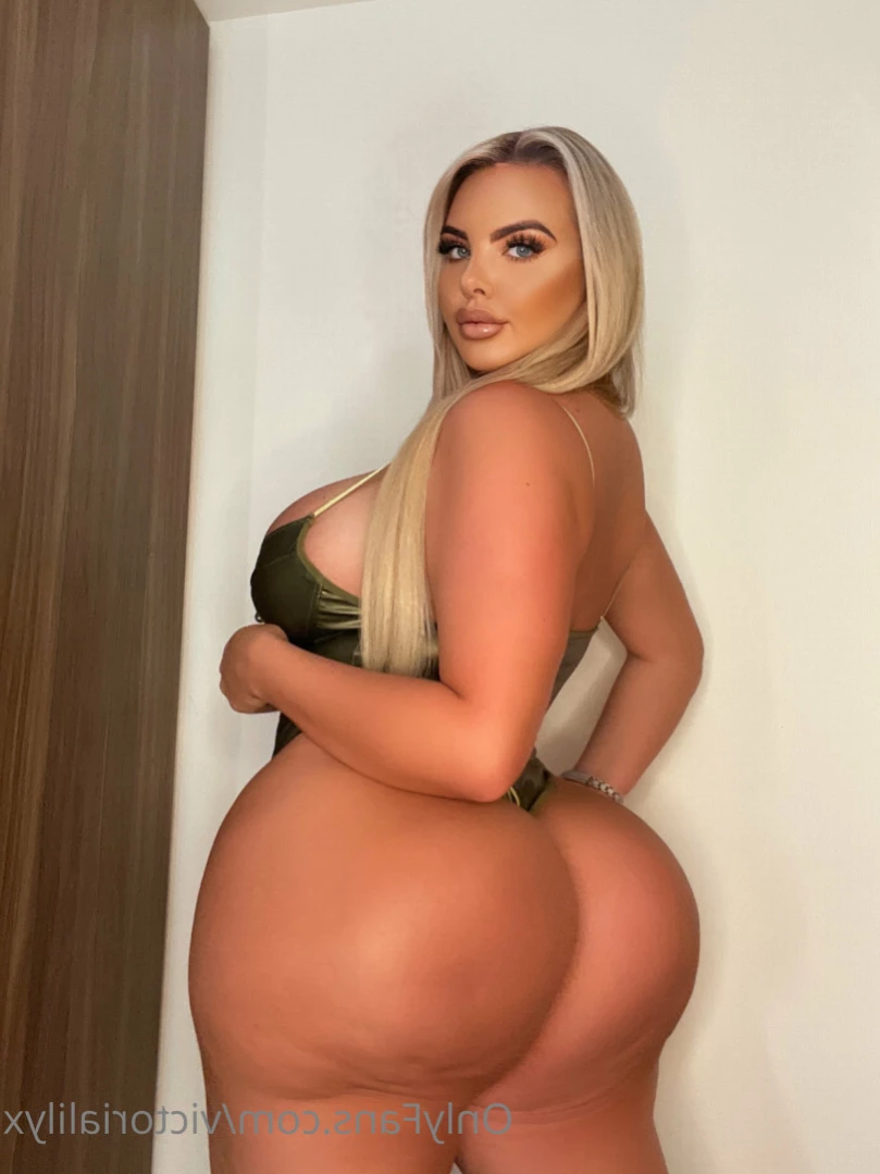 VICTORIA 💦💦 SEXTING RIGHT NOW 😈😈💦💦 [ victorialilyx ] Onlyfans leaked photo 10913197 on Hotleaks.tv