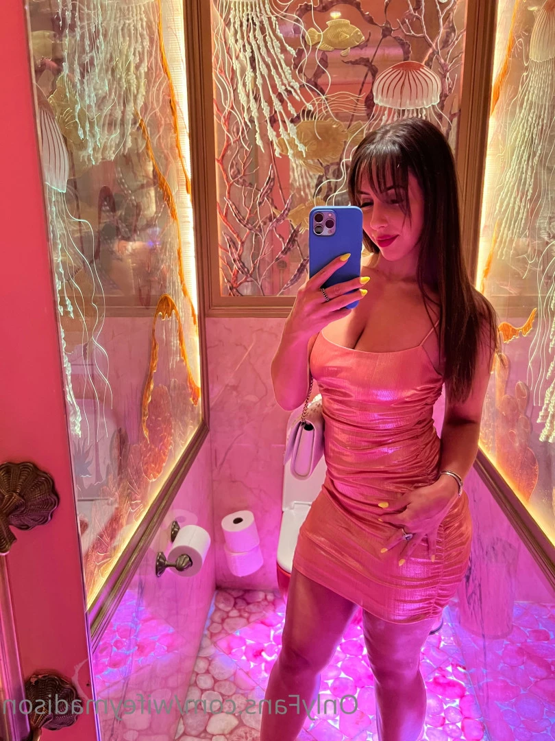 👸🏻Maddie🔝0.09%👸🏻 [ wifeymadison ] Onlyfans leaked photo 6108084 on Hotleaks.tv