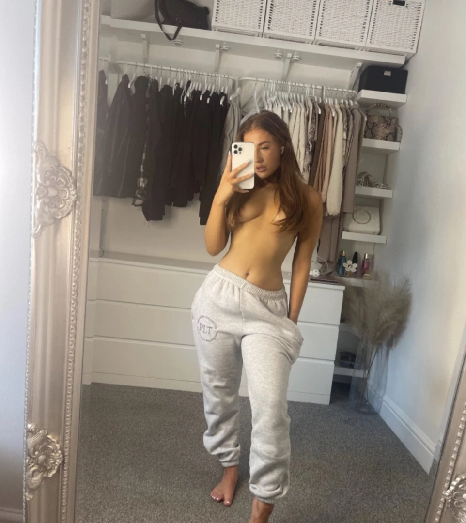 New content 😏 [ xalexraex ] Onlyfans leaked photo 10313638 on Hotleaks.tv