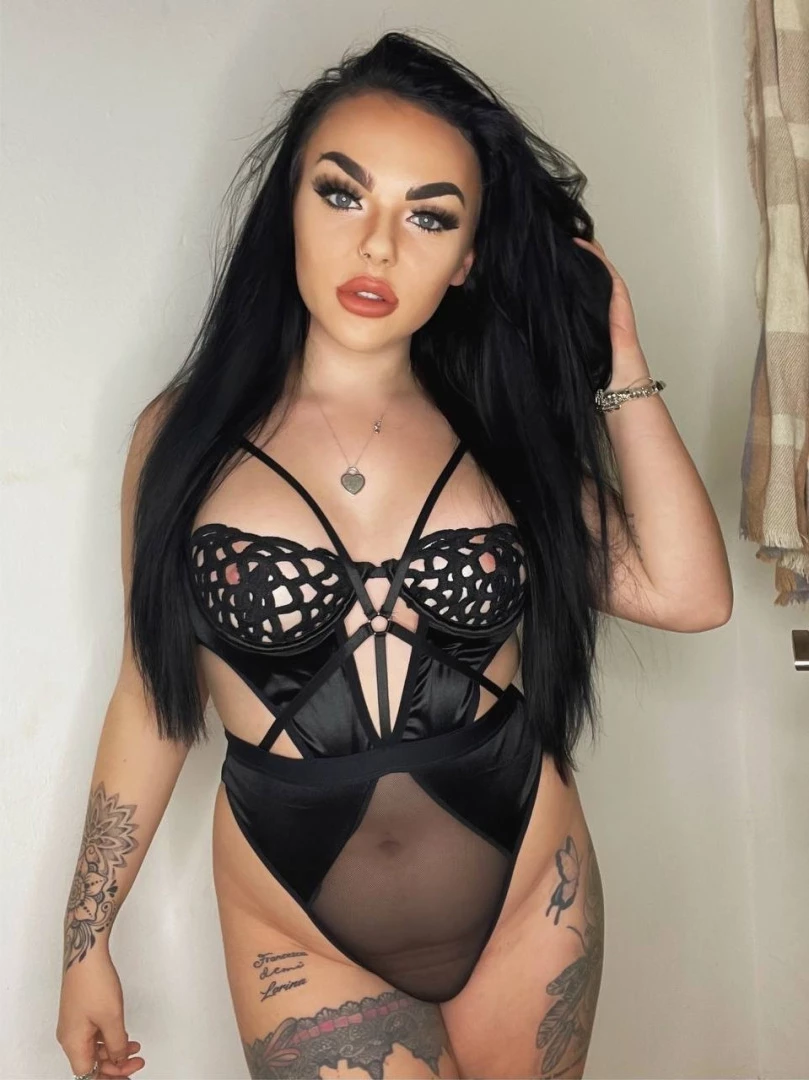 New content 😏 [ xalexraex ] Onlyfans leaked photo 10326841 on Hotleaks.tv