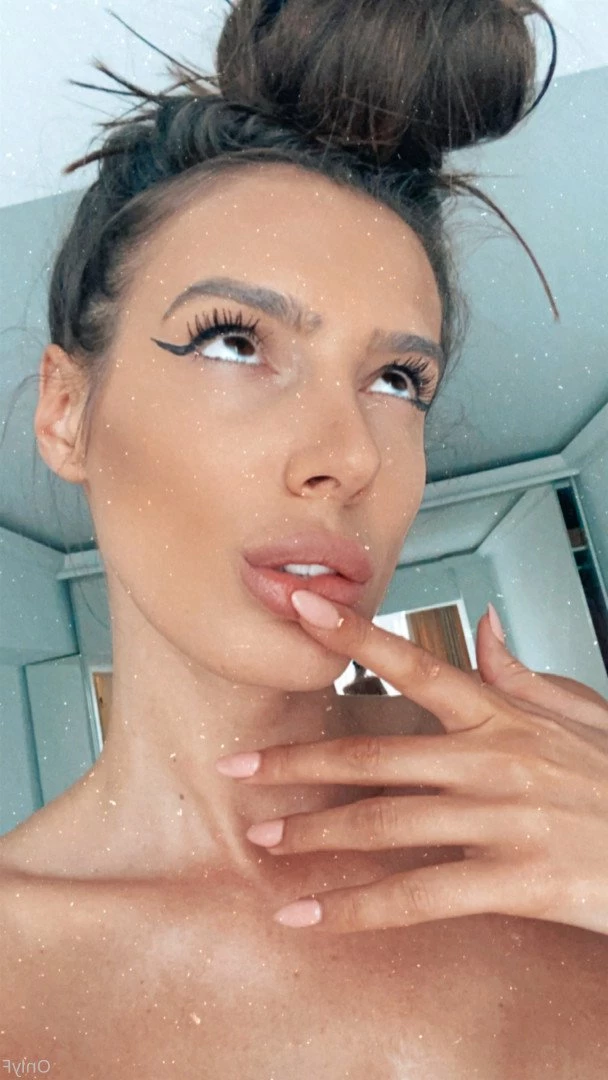Silvia [ flawlesseva26 ] Onlyfans leaked photo 402296 on Hotleaks.tv