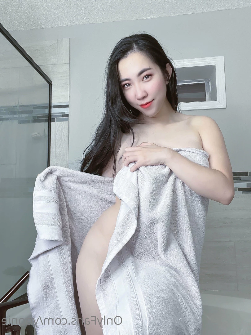 yoonie Onlyfans leaked photo 7674569 on Hotleaks.tv