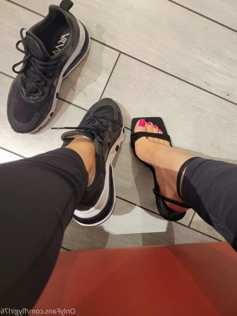 Fly Girl [ flygirl76 ] Onlyfans leaked photo 410042 on Hotleaks.tv