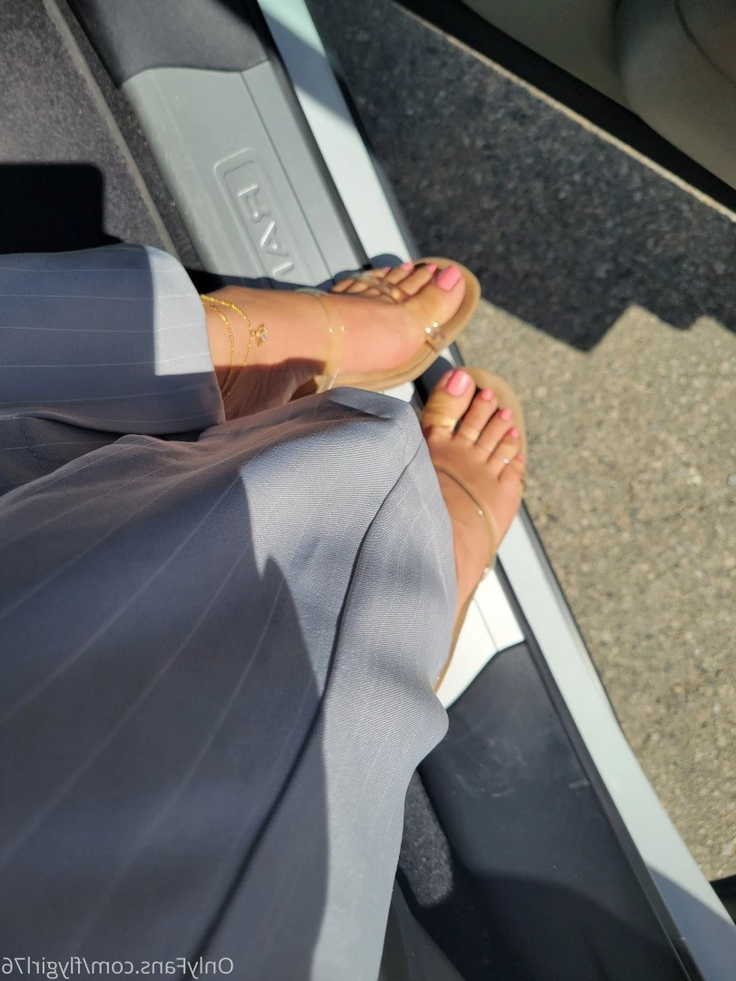 Fly Girl [ flygirl76 ] Onlyfans leaked photo 410604 on Hotleaks.tv