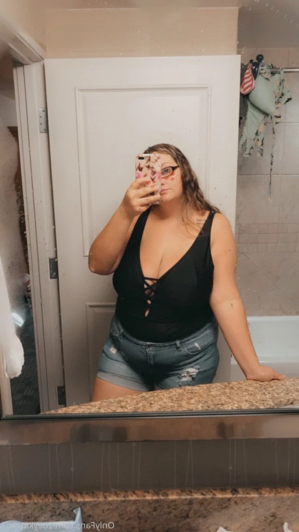 BIG BOOBS FREE NUDES [ zoeykatexo2 ] Onlyfans leaked photo 2570215 on Hotleaks.tv