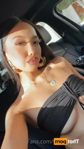 15796404