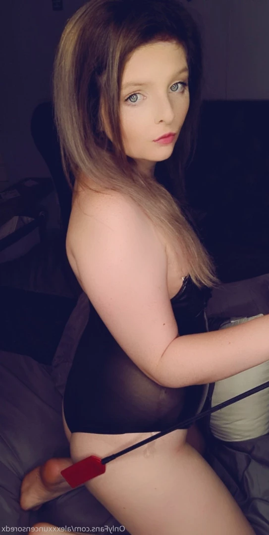 Alexxx 💕  message me 🌺 [ alexxxuncensoredx ] Onlyfans leaked photo 5660948 on Hotleaks.tv