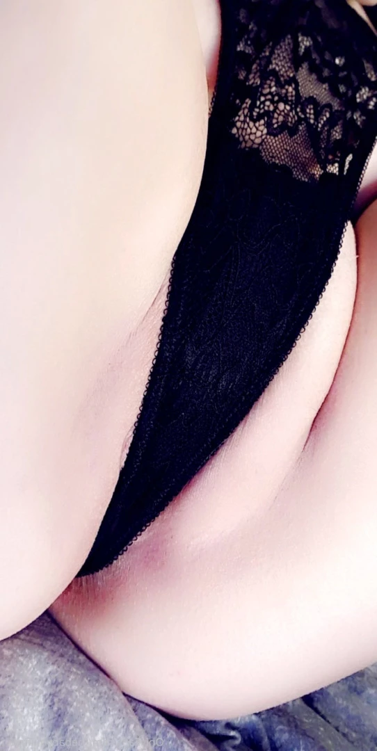 Alexxx 💕  message me 🌺 [ alexxxuncensoredx ] Onlyfans leaked photo 5672007 on Hotleaks.tv