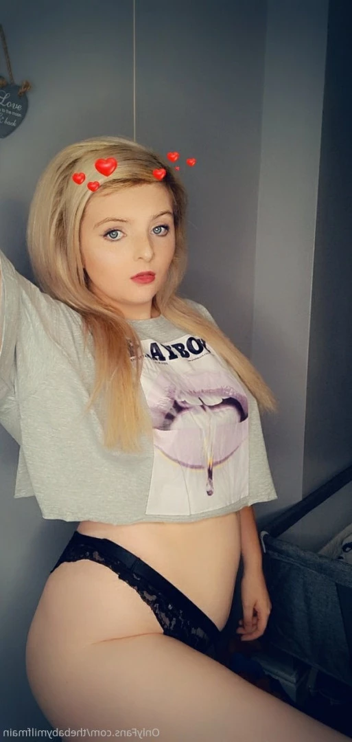 Alexxx 💕  message me 🌺 [ alexxxuncensoredx ] Onlyfans leaked photo 5684276 on Hotleaks.tv