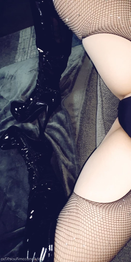 Alexxx 💕  message me 🌺 [ alexxxuncensoredx ] Onlyfans leaked photo 5695219 on Hotleaks.tv